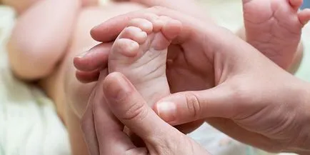 infecții fungice la unghiile de copii, picioare, cap, cauze, simptome, tratament, prevenire