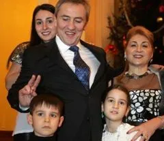 Куди подівся черновецький і що з ним робити киянам