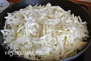 Кулеб'яка з капустою - рецепт з фото (капустою) Кулеб'яка з капустою - рецепт з фото