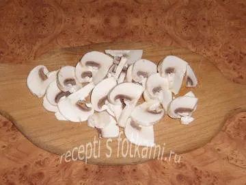 Курка фарширована грибами з картоплею в духовці, покроковий рецепт з фото (фарширована) Курка фарширована грибами з картоплею в духовці, покроковий рецепт з фото