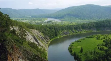 Куди впадає річка Єнісей в яке море впадає річка Єнісей (Єнісей) Куди впадає річка Єнісей в яке море впадає річка Єнісей
