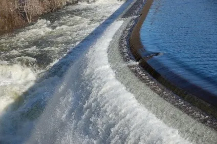 Кротонський дамба і водосховище, пізнавальні та цікаві фотографії прикольні картинки (приблизно) Кротонський дамба і водосховище, пізнавальні та цікаві фотографії прикольні картинки