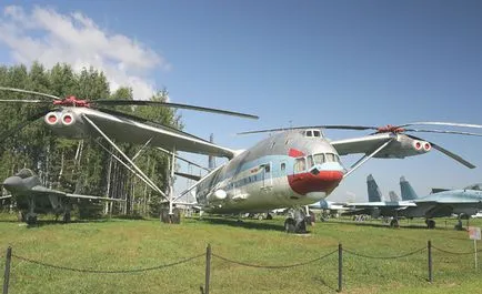 Aviation Museum в Monino - най-голямото изложение на самолети