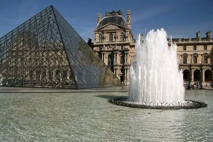 A Louvre, a virtuális túra a múzeum, fotók