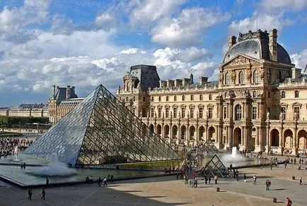 A Louvre, a virtuális túra a múzeum, fotók