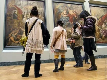 A Louvre, a virtuális túra a múzeum, fotók