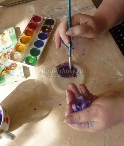 Оцветяване ленти с акрилни бои