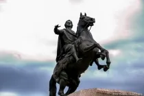 Monumentul de bronz Horseman in Bucuresti