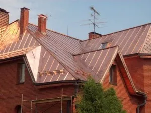 beneficii zincate acoperiș de fier și etapele de galvanizare si vopsire cu exemple de imagini și clipuri video