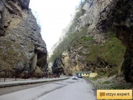 Преглед на Chegem каньон (България, Кабардино-Балкария) - polundricheskaya природа и нищо не е направено