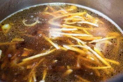 Локшина грибна - рецепт сучасної домашньої кухні з фото (локшина) Локшина грибна - рецепт сучасної домашньої кухні з фото