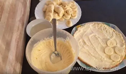 Pas cu pas reteta pentru tort de banane cu descrierea detaliată