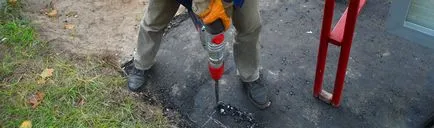 Виробництво автобусних павільйонів