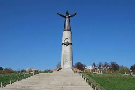 Utazás a legjobb helyeket, Magyarország, ahol lehet menni a hétvégén - pro város Nyizsnyij Novgorod