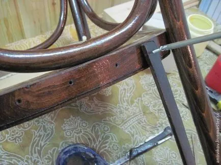 Restaurarea scaunului vienez