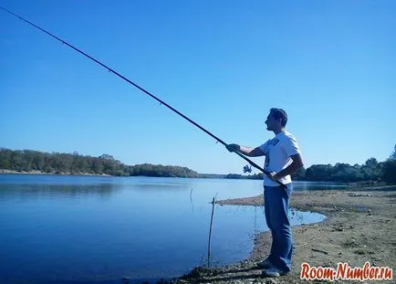 Fishing on Oka napsütötte, evett kebab, lő, és - fogott semmit