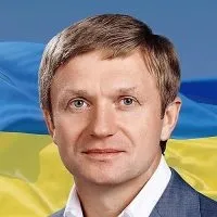 Леонід черновецький як «Льоня космос» пограбував київ і перебрався до Грузії • skelet-info (перебрався) Леонід черновецький як «Льоня космос» пограбував київ і перебрався до Грузії • skelet-info