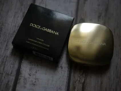 Легендарні рум'яна-скульптор dolce - gabbana # 22 tan та варіанти їх використання - елена Чемезова (dolce) Легендарні рум'яна-скульптор dolce - gabbana # 22 tan та варіанти їх використання - елена Чемезова