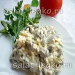 Salata de Brânză cu roșii și ouă