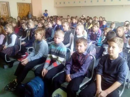 Шкільна бібліотека