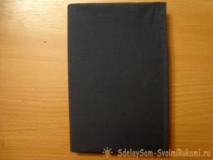 A stílusos notebook egy ember, egy mester osztály saját kezűleg