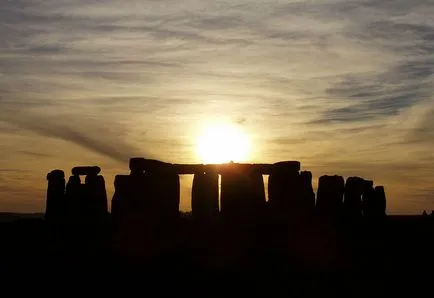 Stonehenge leírás, történelem, városnézés, pontos címe
