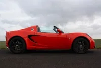 Lotus - історія марки і культові машини лотус, фото, ціни (міні) Lotus - історія марки і культові машини лотус, фото, ціни