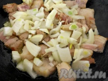 Макарони з м'ясом в духовці - рецепт з фото