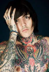 Oliver Sykes tetoválás