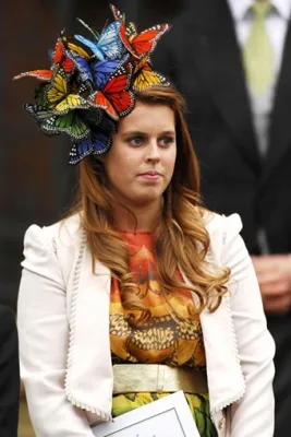 Princess Beatrice ellopta a kocsit suttogó