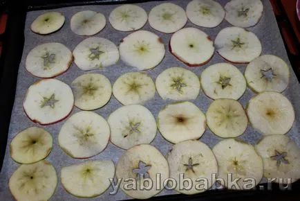 Apple chipek a kemencében - egy recept lépésről lépésre képek (3 receptek)