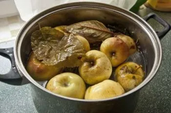 Мариновані огірки, помідори і кабачки асорті - рецепт на зиму з фото (кабачки) Мариновані огірки, помідори і кабачки асорті - рецепт на зиму з фото
