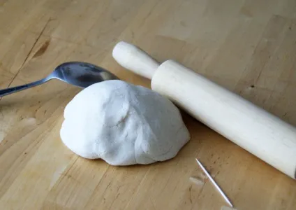 Маковий цвіт (колір) маковий цвіт