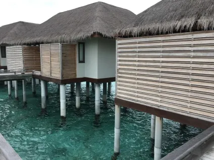 Мальдіви будиночки на воді (water villas) - добре чи ні
