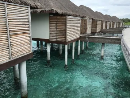 Мальдіви будиночки на воді (water villas) - добре чи ні