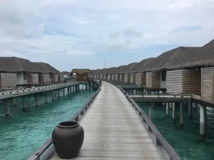 Мальдіви будиночки на воді (water villas) - добре чи ні
