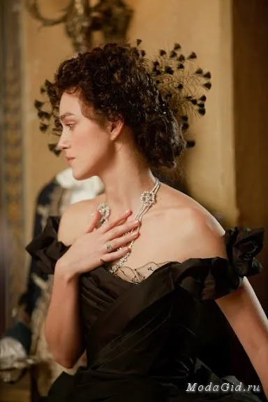 Celebrity Oscar în 2013 pentru costume pentru filmul - Anna Karenina - și alte imagini