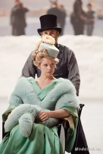 Celebrity Oscar în 2013 pentru costume pentru filmul - Anna Karenina - și alte imagini