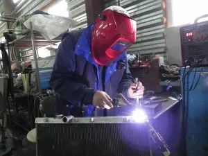 Curățarea și repararea ei înșiși video - auto radiatoare de aer conditionat