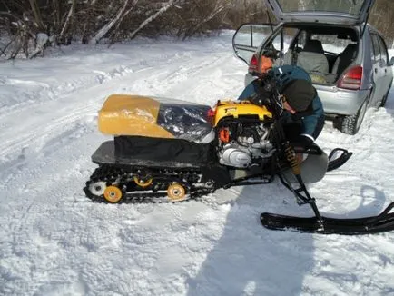 Snowmobile Dingo Irbis (Dingo zăpadă leopard) T125 sau „câine în nord“, excursii de pescuit, taxa de pescuit,