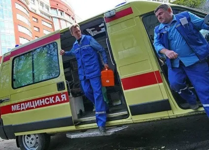 Медсестра і фельдшер - в чому різниця (фельдшер) Медсестра і фельдшер - в чому різниця