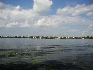 Blue Lake sau pe un traseu - plajă