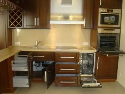 Hogyan felszerelni egy kis konyha fotó, design, az elrendezés, bútorfajtát