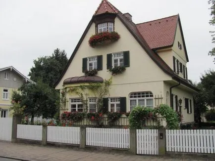 Cum de a decora fațada unui stil german pe propriul lor blog despre design interior