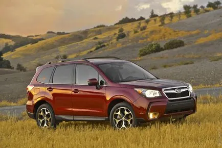 Какъв по-добър кросоувър Subaru Forester и Toyota RAV4