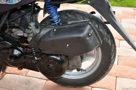 Cum pentru a curăța filtrul de aer pe un scuter