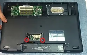 Hogyan szétszedni laptop asus N53