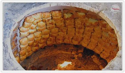 Hogyan készítsünk saját tandoor sütő agyagból és hogyan a saját kezét, hogy építsenek egy tandoor sütőben téglából