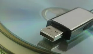 Як витягти інформацію з флешки (натиснути) Як витягти інформацію з флешки