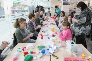 ateliere de lucru pentru produse de cofetărie pe tort la Ekaterinburg - Decor pentru incepatori!